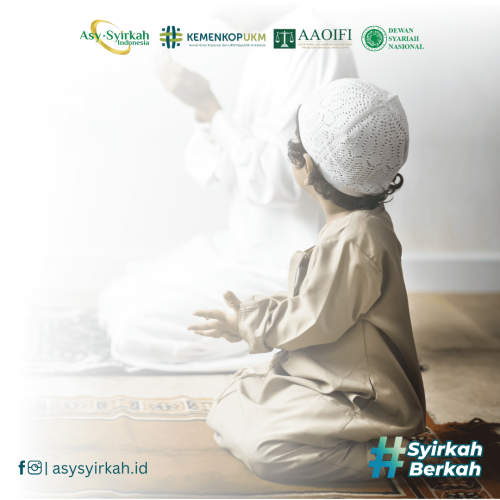 Ilustrasi keluarga Muslim yang bahagia dengan beberapa anak, dikelilingi oleh simbol-simbol rezeki seperti cahaya atau tunas yang tumbuh. Terdapat teks "Banyak Anak Banyak Rezeki" di atas gambar.